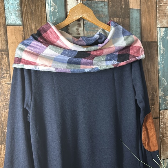 NWOT medium off shoulder we turtle neck patch elbow sweater - Picture 5 of 11